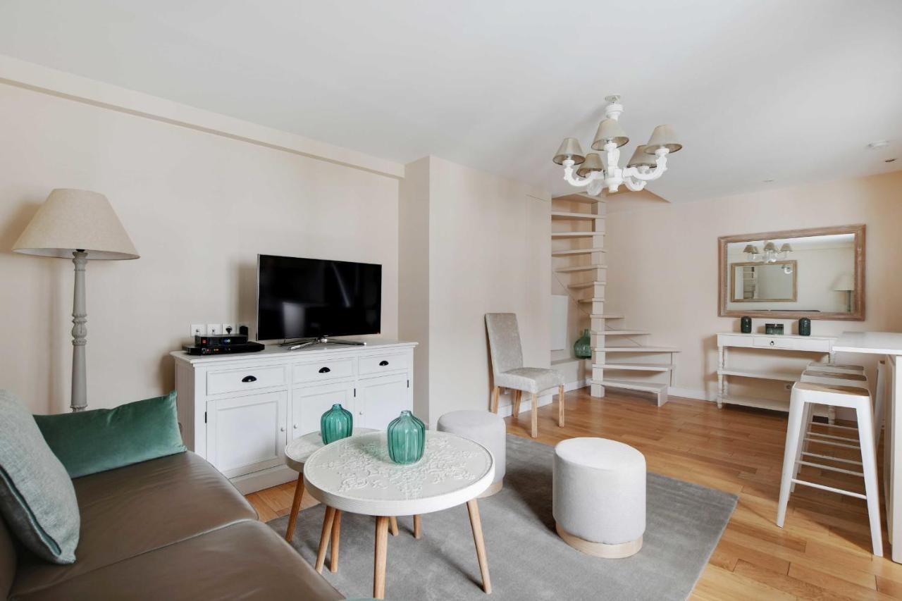 Апартаменти Amazing Duplex 4P- Louvre Museum Париж Екстер'єр фото