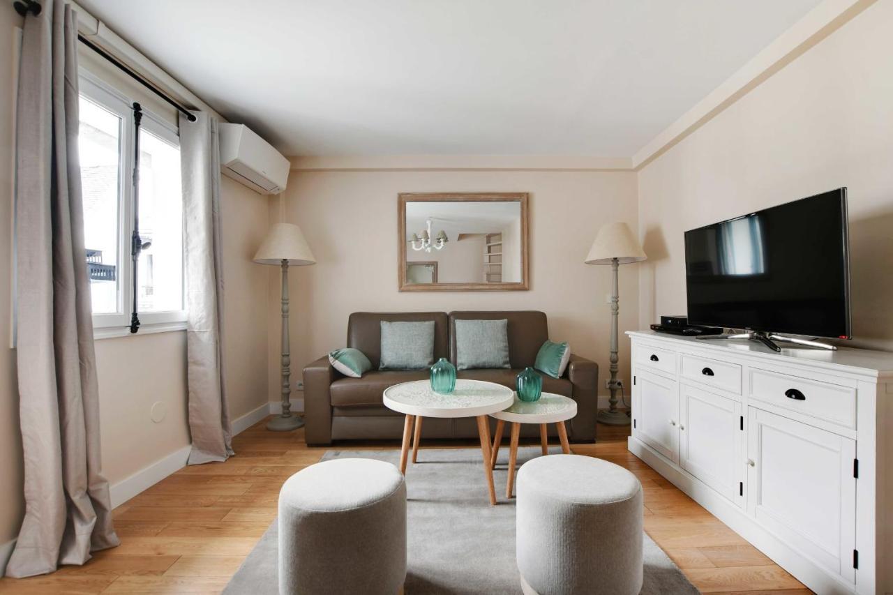 Апартаменти Amazing Duplex 4P- Louvre Museum Париж Екстер'єр фото